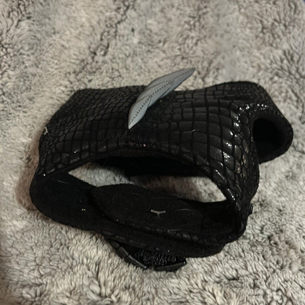 Pet harness - Picture 3 of 3